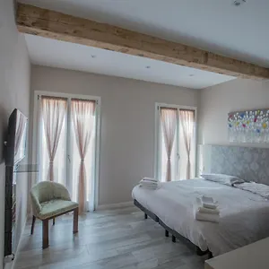 Lanterna Room&breakfast Bed & Breakfast Carpi